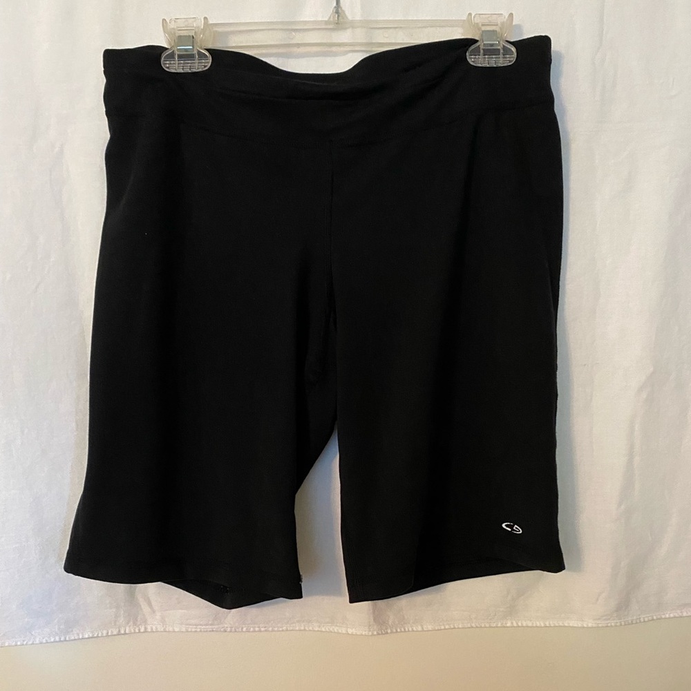 C9 Champion Bike Shorts. Large.